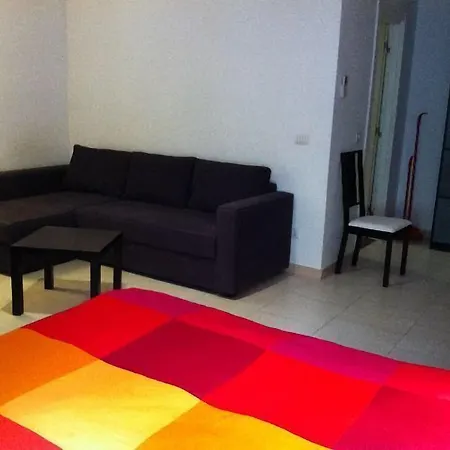 Holidays S.lorenzo New Πανσιόν 2*