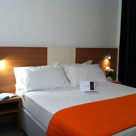 Holidays S.lorenzo New Πανσιόν