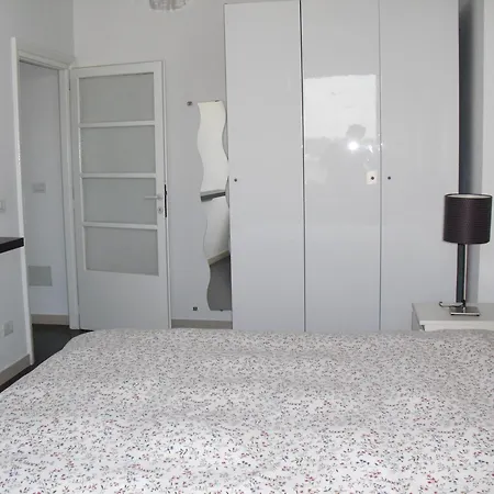 Guest house Holidays S.lorenzo New 2*